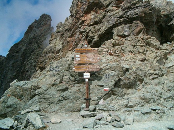 Đèo Col de Traversette nằm trên dãy Alps.