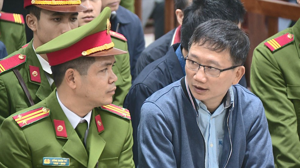 Bị cáo Trịnh Xuân Thanh khai gì khi tòa cách ly hai người từng là thuộc cấp?
