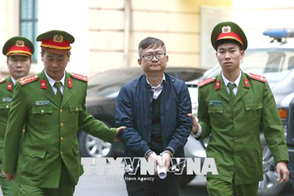 Xét xử ông Trịnh Xuân Thanh và 7 đồng phạm: Kết nối bữa cơm trưa nhận 5 tỉ đồng