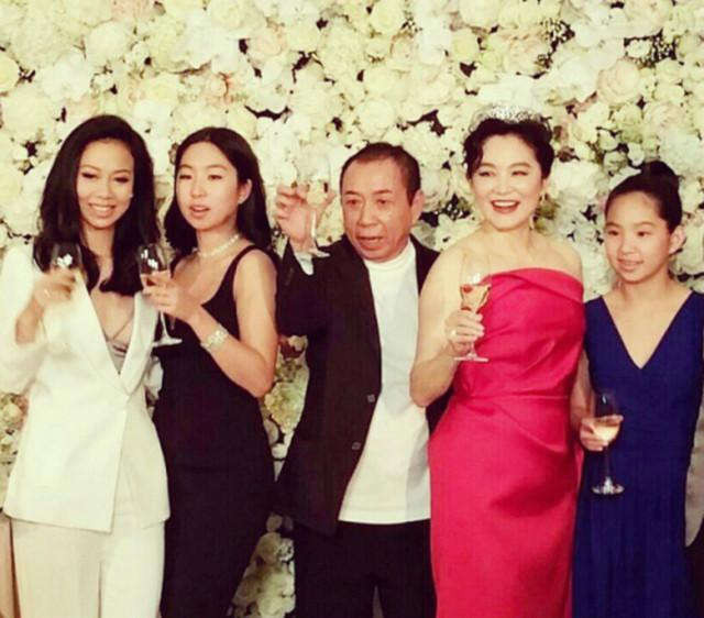 Nhận 256 triệu USD sau ly hôn, Lâm Thanh Hà vội tái hôn ở tuổi U70?-2