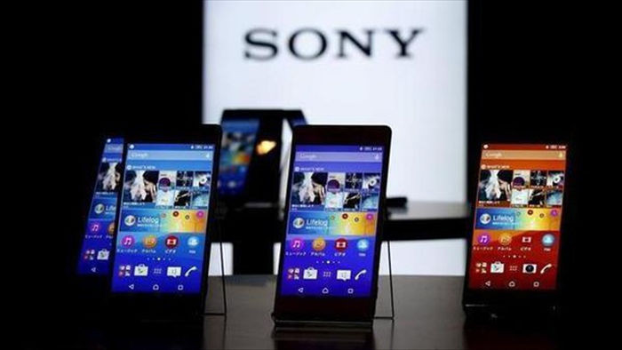 Doanh số smartphone cả quý của Sony thua Samsung, Huawei bán trong một ngày - 1
