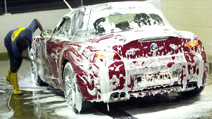 Rửa xe thường xuyên hơn