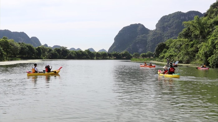 Chèo thuyền kayak khám phá di sản thế giới Tràng An - 7