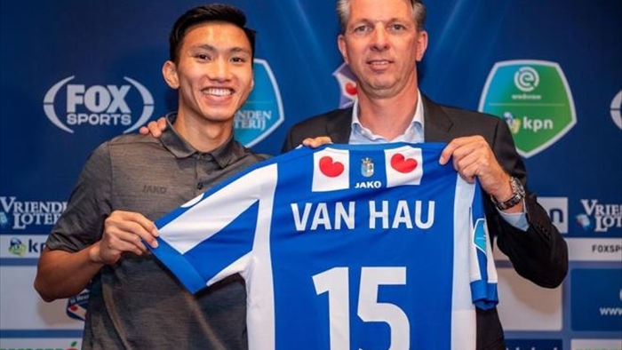 ‘Hà Nội FC và Heerenveen có thể đã bí mật bàn tương lai Văn Hậu’ - 1