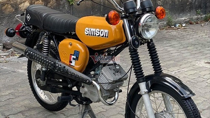 Xe máy Simson 'huyền thoại' 31 năm tuổi giá 150 triệu đồng