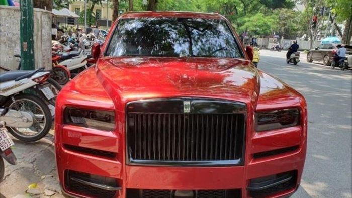 Giá 2 triệu đô, đại gia Việt đua nhau sắm Rolls-Royce Cullinan  - 7