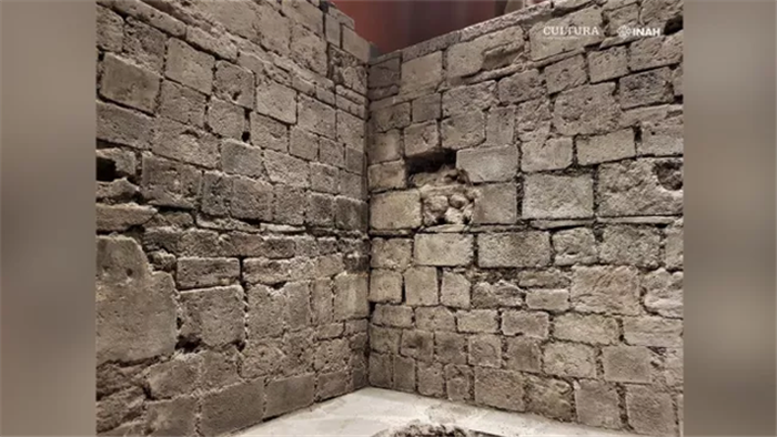 Các nhà khảo cổ học tìm thấy cung điện nơi hoàng đế Aztec bị ám sát - 2