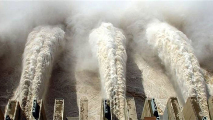 Trăm nghìn tấn nước bốc hơi, tạo thành hiện tượng sông trời gây mưa lũ lịch sử ở Trung Quốc - Ảnh 2.