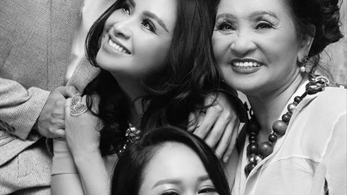 Ảnh hạnh phúc của 3 thế hệ nhà diva Thanh Lam