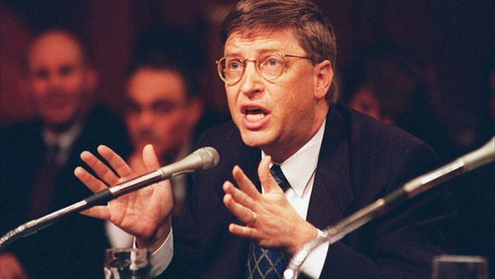 Bill Gates dieu tran truoc Quoc hoi My nam 1998 anh 2