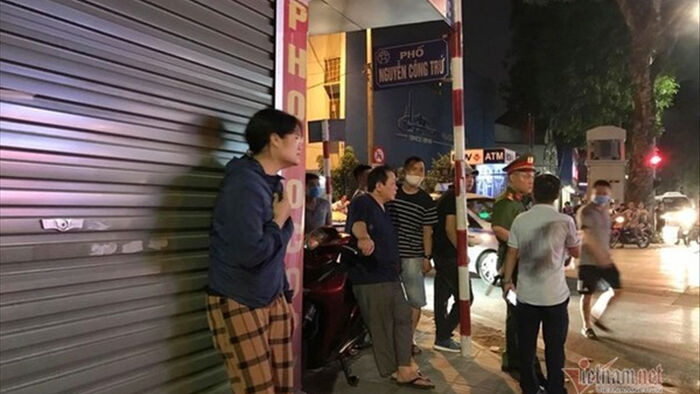 Hai mẹ con tử vong trong vụ sập giàn giáo ở phố Nguyễn Công Trứ