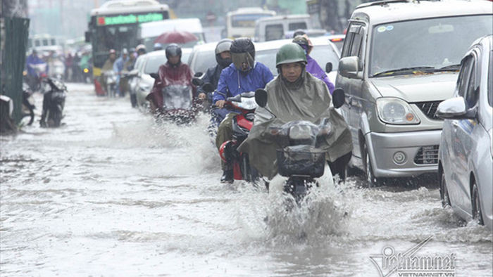 Bão số 2 áp sát Ninh Bình đến Nghệ An, nhiều nơi mưa to