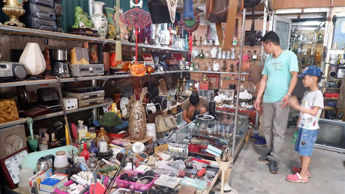 Đi chợ đồ cổ Hà Đông 'săn' hàng gia dụng Nhật bãi chất lượng, giá rẻ