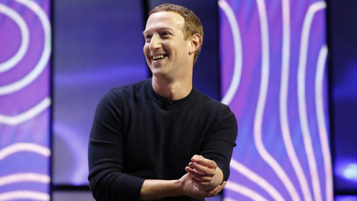  Tài sản Mark Zuckerberg vượt 100 tỷ USD ở tuổi 36 - Ảnh 1.