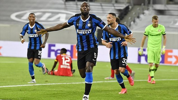 romelu lukaku toa sang, inter milan vao ban ket europa league hinh 2