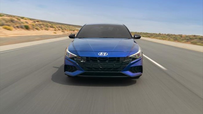 Hyundai Elantra N Line 2021 - phiên bản thể thao ấn tượng - 1