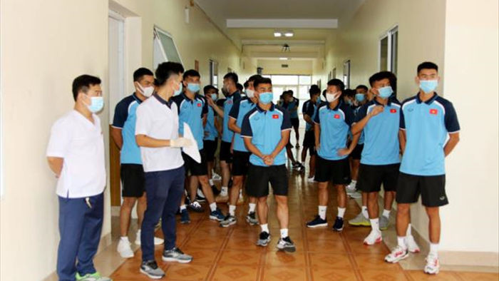 U22 Việt Nam hội quân, HLV Park Hang Seo lấy mẫu xét nghiệm SARS-CoV-2 - 9