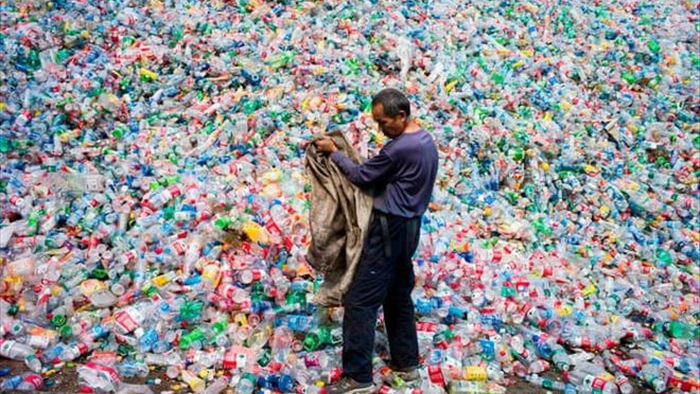 Nghiên cứu tăng thuế đối với túi nylon, rác thải nhựa - 1