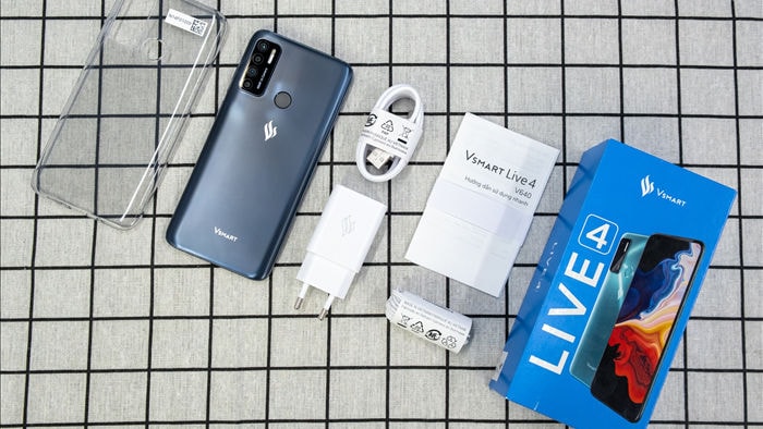 Trên tay Vsmart Live 4: smartphone giá tốt, thiết kế đẹp do VinSmart tự chủ - 1 Trên tay Vsmart Live 4: smartphone giá tốt, thiết kế đẹp do VinSmart tự chủ - 1