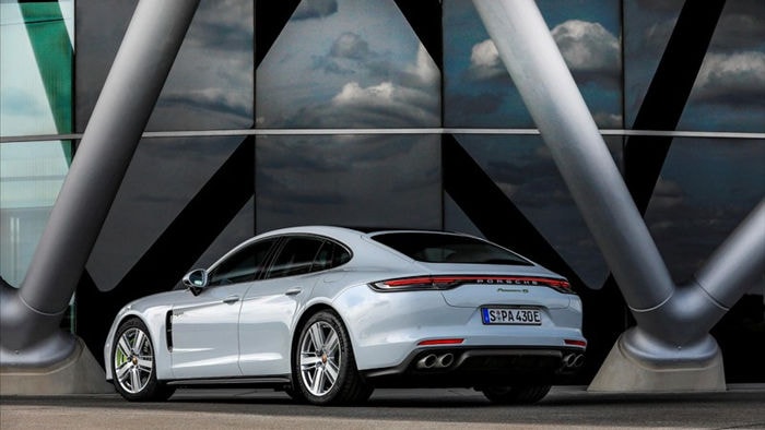 porsche panamera 2021 nang cap dong co va cong nghe hinh 14