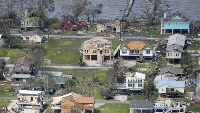 Siêu bão càn quét nước Mỹ, 14 người thiệt mạng - 1