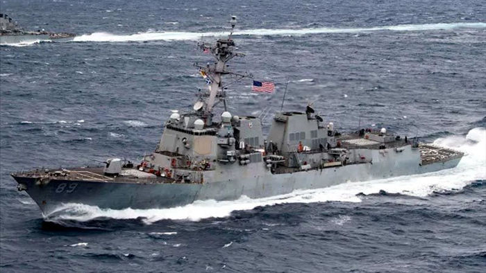 Mỹ điều tàu khu trục đến Biển Đông, Trung Quốc cảnh báo 'tai nạn quân sự'