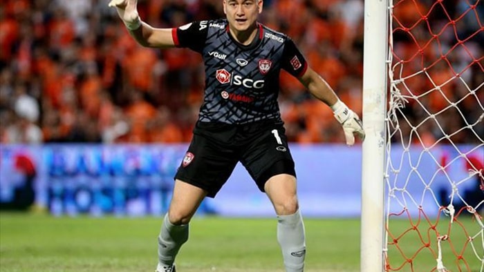 Đặng Văn Lâm chiếm lại suất bắt chính tại Muangthong United - 1 Đặng Văn Lâm chiếm lại suất bắt chính tại Muangthong United - 1
