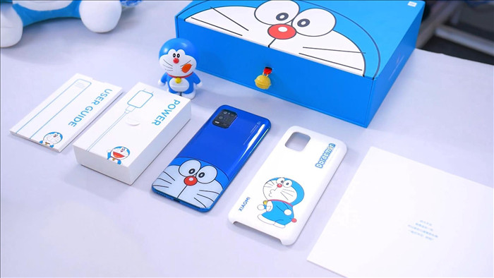 Cận cảnh chiếc smartphone phiên bản Doraemon đặc biệt tại Việt Nam - 4