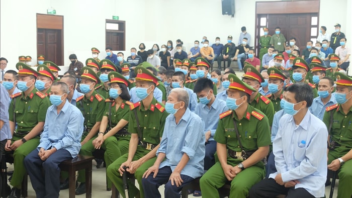 Xét xử vụ án ở Đồng Tâm: Đừng kéo dài nỗi đau gia đình bị hại gánh chịu - 1 Xét xử vụ án ở Đồng Tâm: Đừng kéo dài nỗi đau gia đình bị hại gánh chịu - 1