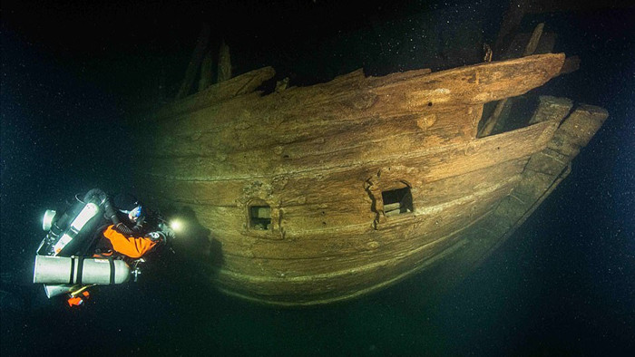 Bất ngờ phát hiện xác tàu gỗ vẫn còn nguyên vẹn sau 400 năm dưới đáy biển - 3