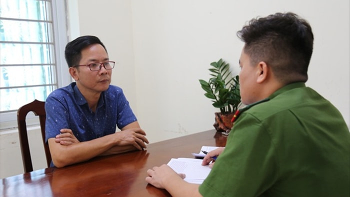 Lời khai của Phó Ban tuyên giáo Huyện ủy bị khởi tố về tội vu khống - 1 Lời khai của Phó Ban tuyên giáo Huyện ủy bị khởi tố về tội vu khống - 1