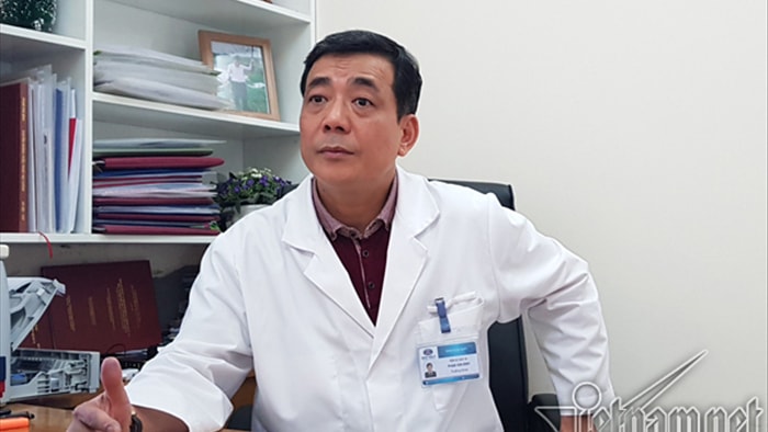 Bé trai 12 tuổi mất vì ung thư dạ dày do vi khuẩn lây qua bữa ăn Bé trai 12 tuổi mất vì ung thư dạ dày do vi khuẩn lây qua bữa ăn