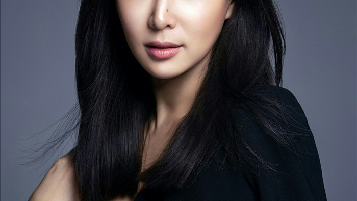 “Bà xã” xinh đẹp, giàu có và tài năng của Jang Dong Gun - 5