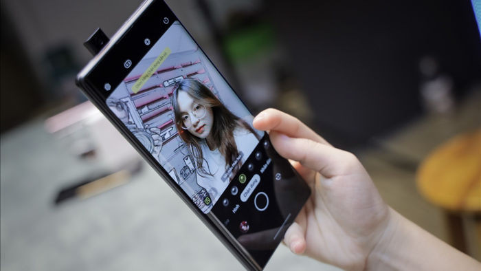 Trải nghiệm LG Wing: Smartphone xoay hình chữ T, giá hơn 17 triệu đồng - 7