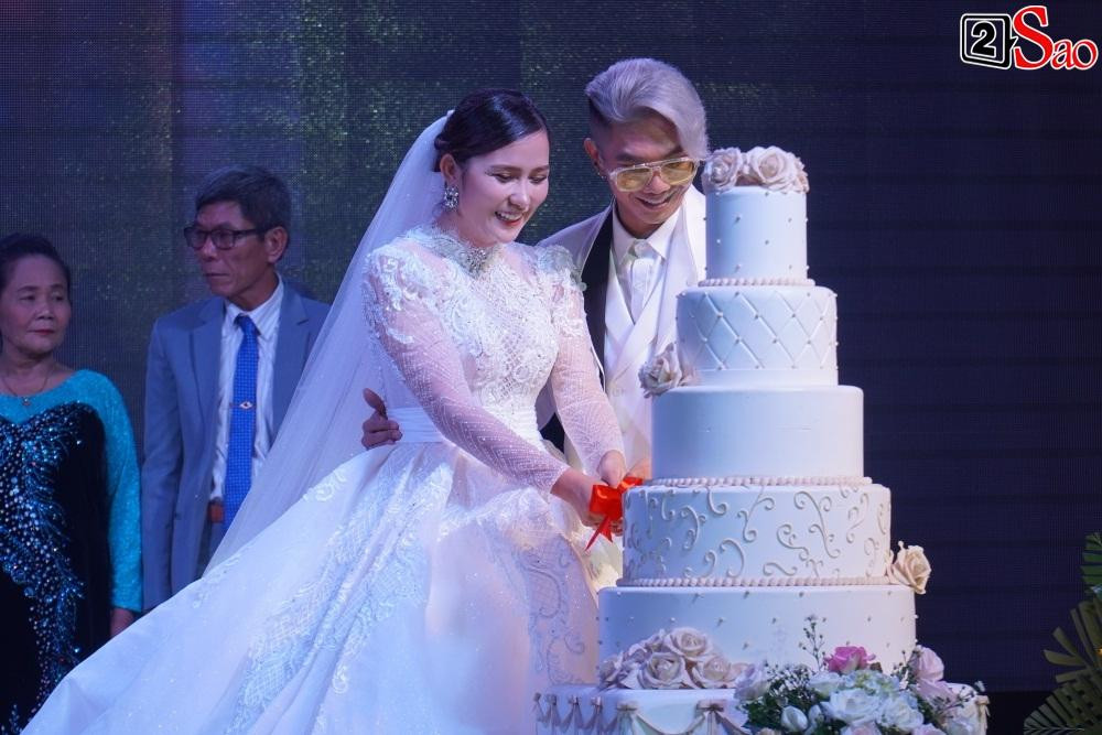 Có tới 2 Nhật Kim Anh xuất hiện tại đám cưới Khánh Đơn?-17
