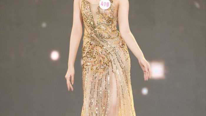 Thí sinh 'Hoa hậu Việt Nam 2020' lộng lẫy với trang phục dạ hội - 4