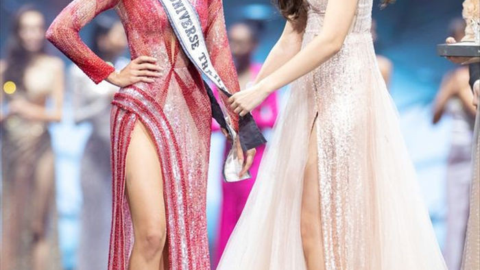 Nhan sắc ngọt ngào và gợi cảm của tân Hoa hậu Hoàn vũ Thái Lan - 18