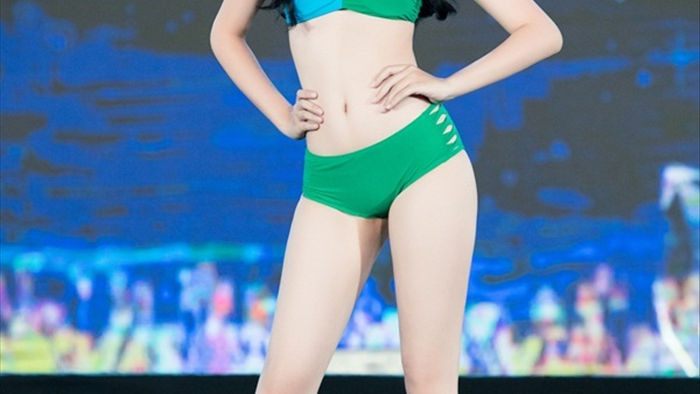 Top 40 nóng bỏng trình diễn bikini bán kết Hoa hậu Việt Nam 2020