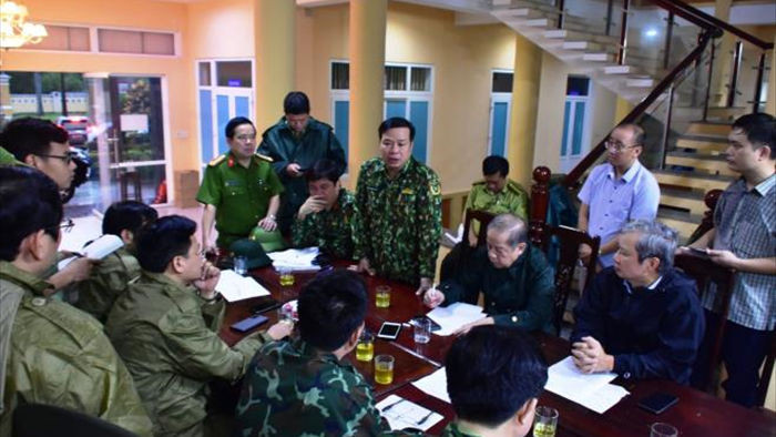 Phó Thủ tướng Trịnh Đình Dũng đến Huế kiểm tra công tác cứu hộ, cứu nạn - 1