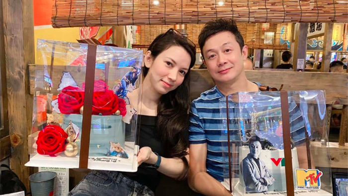 Bất ngờ vợ kém 14 tuổi của MC Anh Tuấn bị khui ảnh hiếm hoi mặc bikini bỏng mắt dân tình - 1