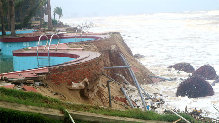 Sóng lớn uy hiếp bờ, resort trăm tỷ ở Hội An có nguy cơ bị nuốt chửng - 3