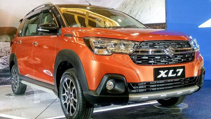 Suzuki XL7 giảm giá 25 triệu, tham vọng soán ngôi của Mitsubishi Xpander - 1