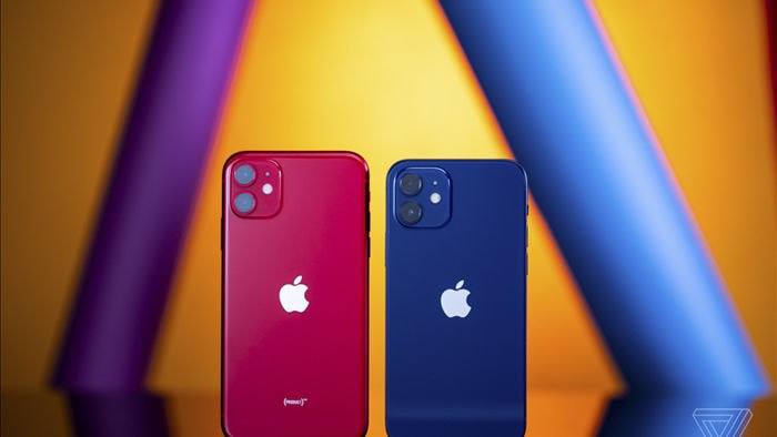 Cận cảnh iPhone 12 và 12 Pro: Thiết kế kết hợp giữa iPhone 11 và iPhone 5 - 11 Cận cảnh iPhone 12 và 12 Pro: Thiết kế kết hợp giữa iPhone 11 và iPhone 5 - 11