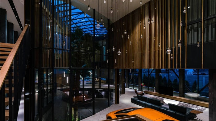 Biệt thự hơn 1.000 m2 chứa cả bộ sưu tập siêu xe “khủng” ở Sài Gòn - 6 Biệt thự hơn 1.000 m2 chứa cả bộ sưu tập siêu xe “khủng” ở Sài Gòn - 6