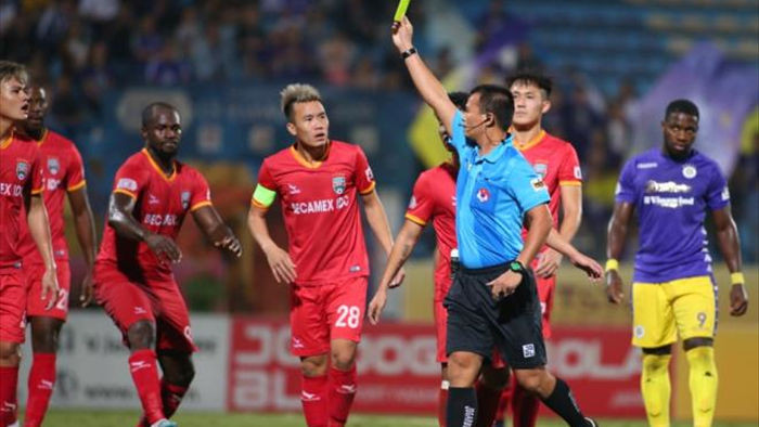 Thua Hà Nội FC, HLV Bình Dương trách trọng tài thổi bất lợi - 1
