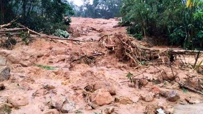 Quảng Nam: Thêm vụ sạt lở núi, 11 người mất tích, tìm thấy 3 thi thể - 1