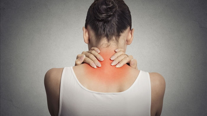 Đau lưng trên hoặc cổ: Dấu hiệu ít biết của bệnh ung thư vú - 2 Đau lưng trên hoặc cổ: Dấu hiệu ít biết của bệnh ung thư vú - 2