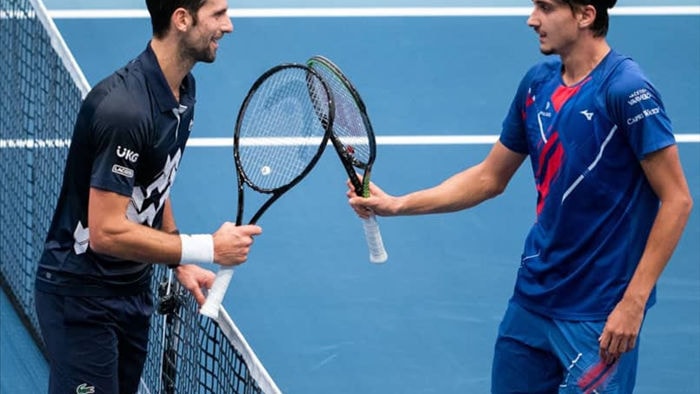 Djokovic thua sốc trước tay vợt hạng 42 ATP - 2 Djokovic thua sốc trước tay vợt hạng 42 ATP - 2