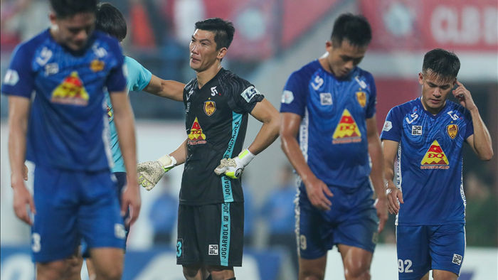 Thắng áp đảo nhưng CLB Quảng Nam vẫn phải xuống hạng, các cầu thủ bật khóc - 19