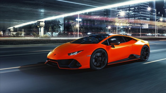 Lamborghini Huracan EVO Fluo Capsule sẽ được bán ra bắt đầu từ đời xe 2021.